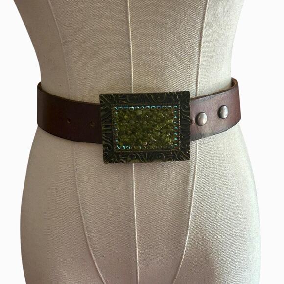 Genuine Leather Belt with Peridot Green Stone Chip Buckle Boho Western Belt main image 5